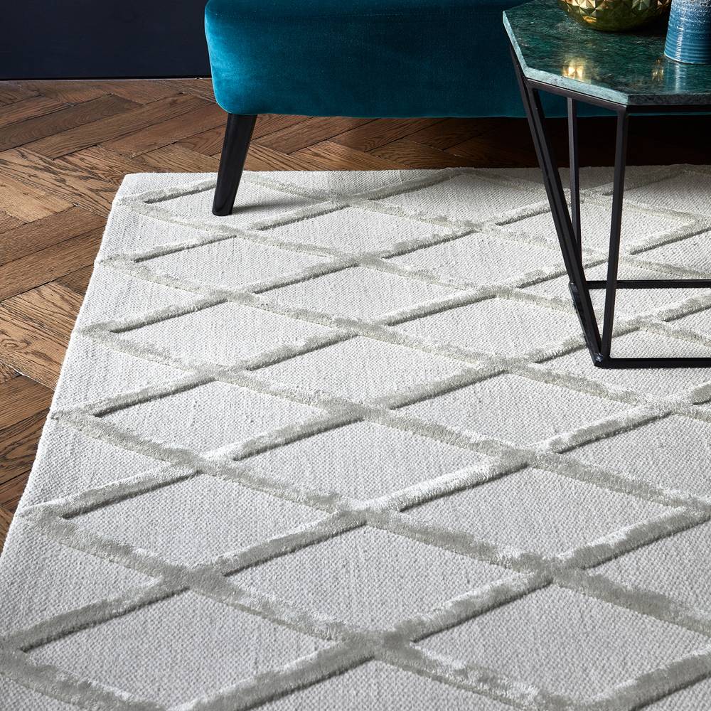 Dixon Silver Diamond Rug