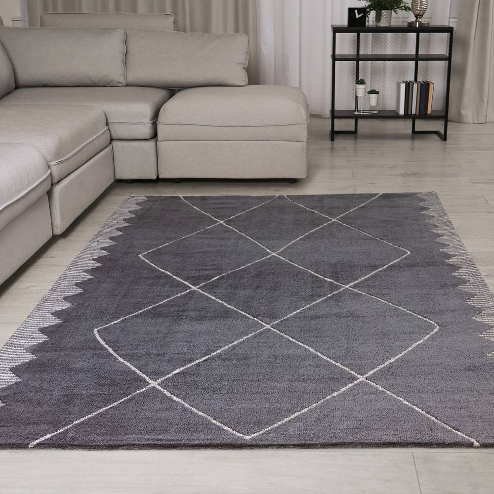 Mason Diamond Black Rug
