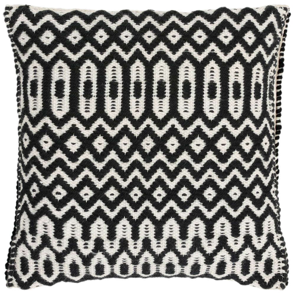 Halsey Cushion Black Rug